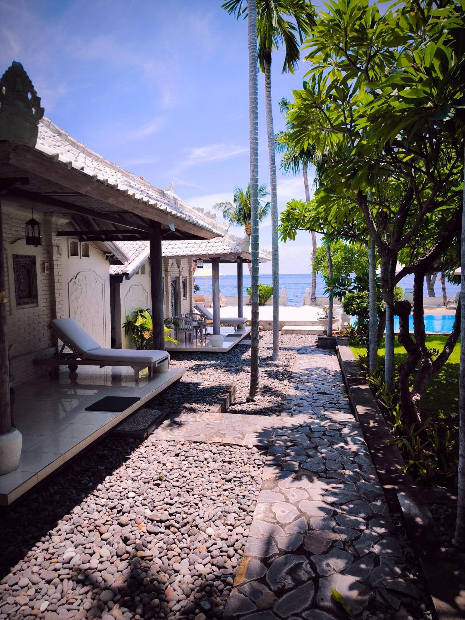 Dhauteya Villa Ambat Exteriör bild