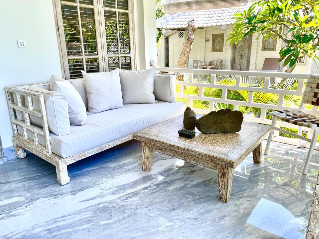 Dhauteya Villa Ambat Exteriör bild