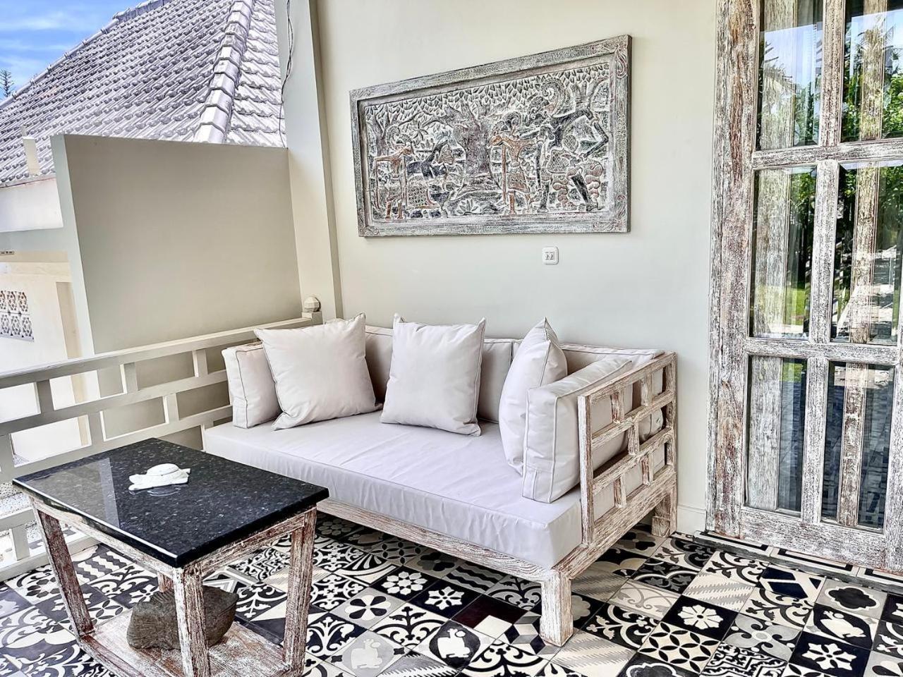 Dhauteya Villa Ambat Exteriör bild